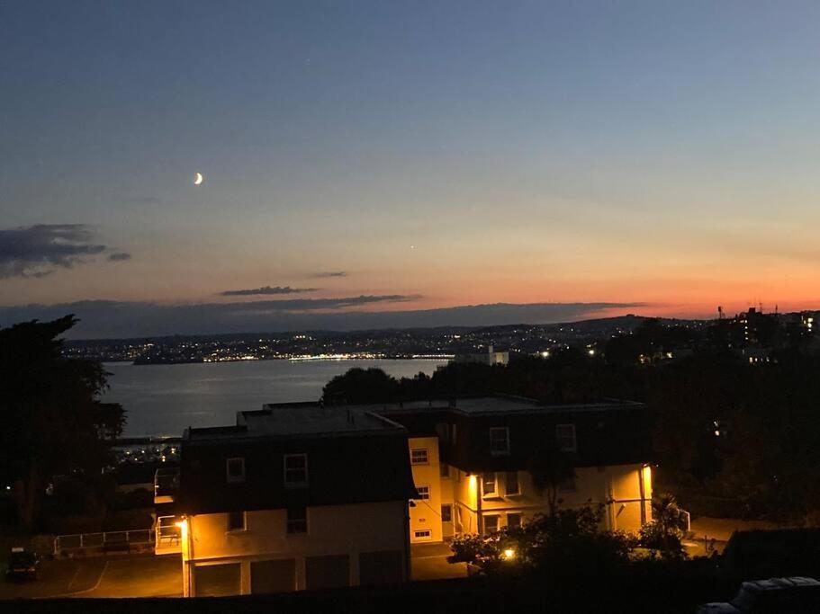 Number 7 Torquay Stunning Sea Views Daire Dış mekan fotoğraf