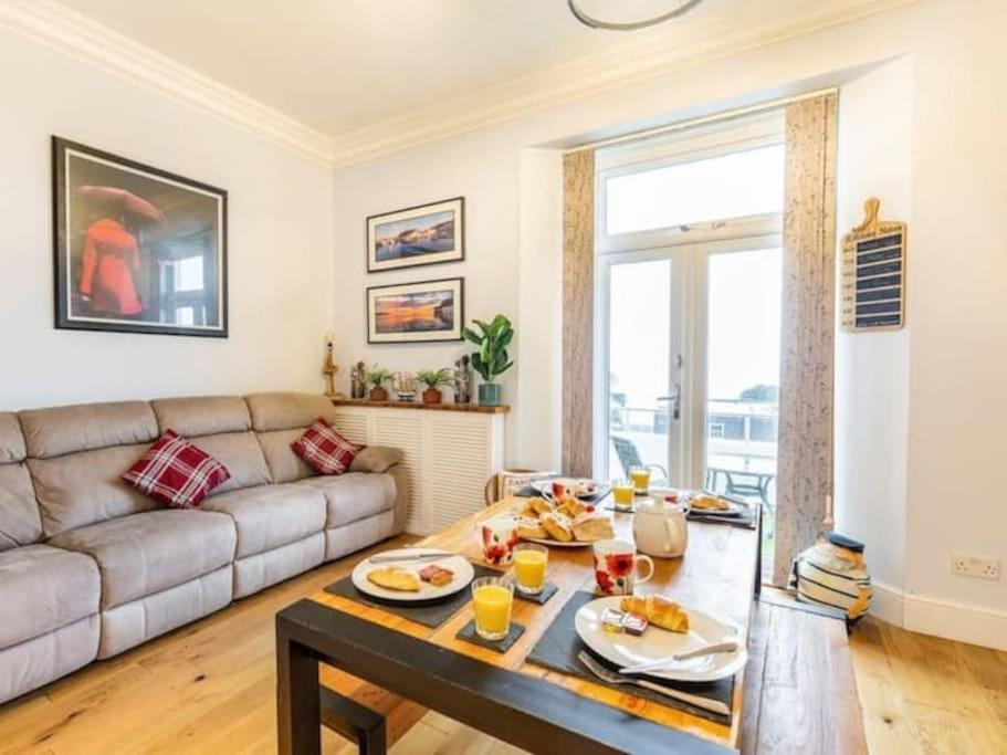 Number 7 Torquay Stunning Sea Views Daire Dış mekan fotoğraf